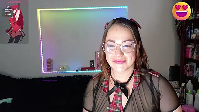 Tammy Parker online show from 02.15.26