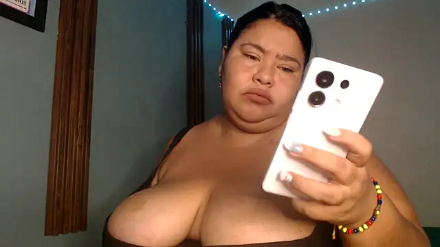 Snapshot of katalina_gomez6921 chatting on 07.13.26 katalina gomez6921 online show from 07.13.26