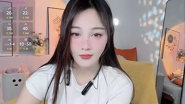 Lisa-295188 online show from 03.17.26