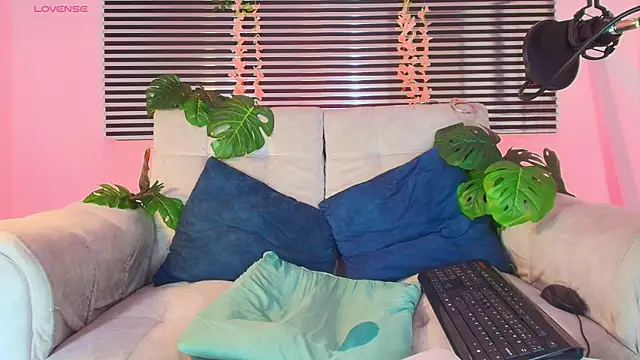 Snapshot of ThiiagoSaeenz chatting on 06.05.26 ThiiagoSaeenz online show from 06.05.26
