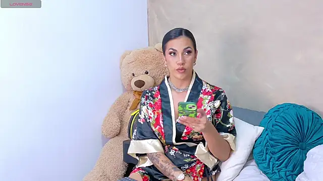 AndiVasquez online show from 02.26.26