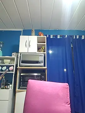 dullsecitalove25 online show from 04.17.26