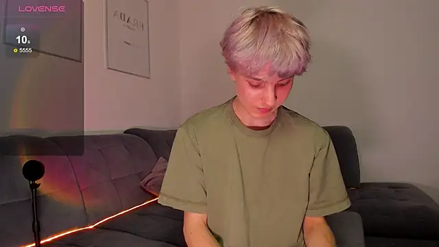 bunnyblush67 online show from 04.21.26