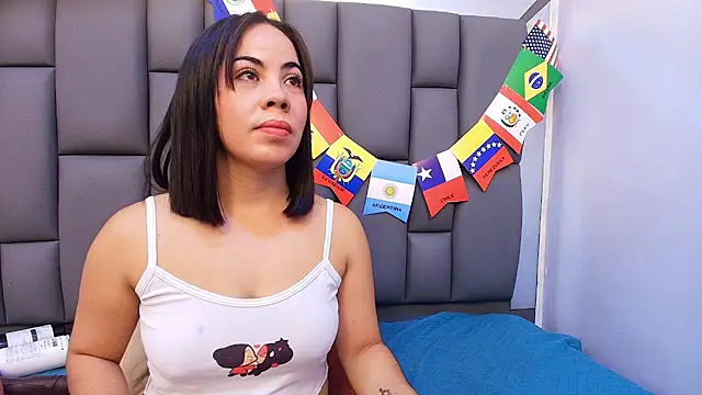 melany roberts  online show from 06.27.26