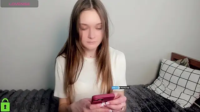 Snapshot of Elina_X chatting on 05.06.26 Elina X online show from 05.06.26