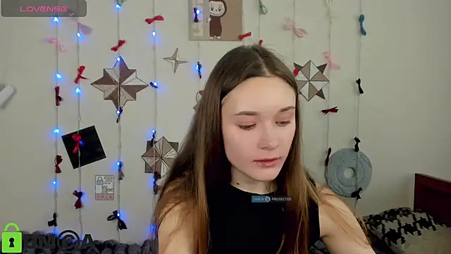 Snapshot of Elina_X chatting on 06.30.26 Elina X online show from 06.30.26