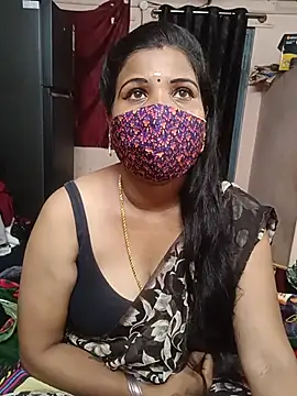 Snapshot of Madhusri_Tamil_Telugu chatting on 06.25.26 Madhusri Tamil Telugu online show from 06.25.26