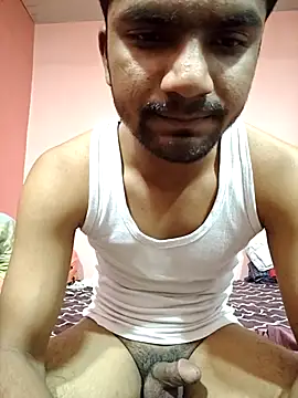 Snapshot of Darkintrovert chatting on 03.10.26 Darkintrovert online show from 03.10.26