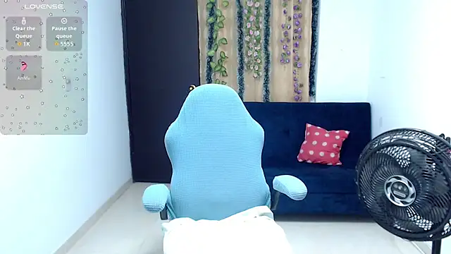 amelie rose   online show from 07.24.26