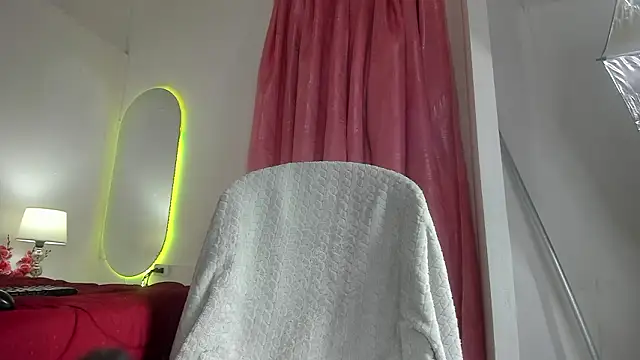 luna velveth online show from 02.05.26