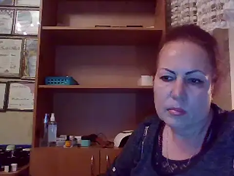 Snapshot of KrystalStyles chatting on 04.05.26 KrystalStyles online show from 04.05.26