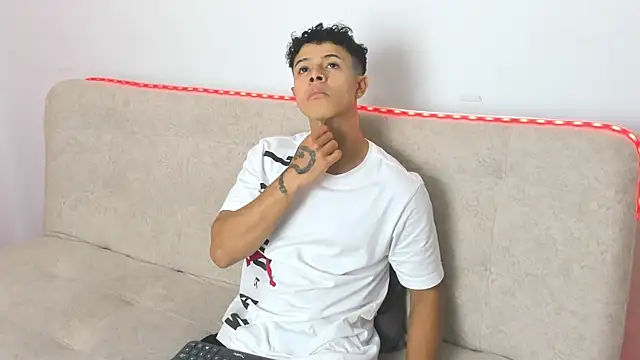  Alex Colton online show from 05.05.26