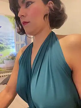 eva luz online show from 06.06.26