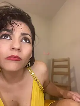 eva luz online show from 06.16.26