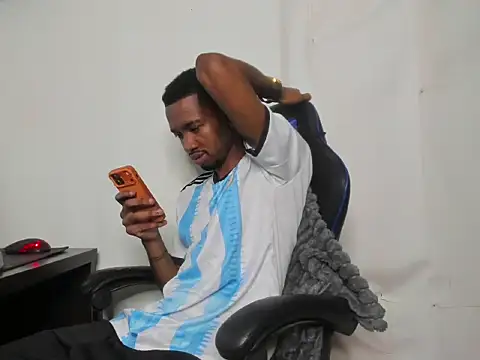 Kofi exotic 2 online show from 06.07.26