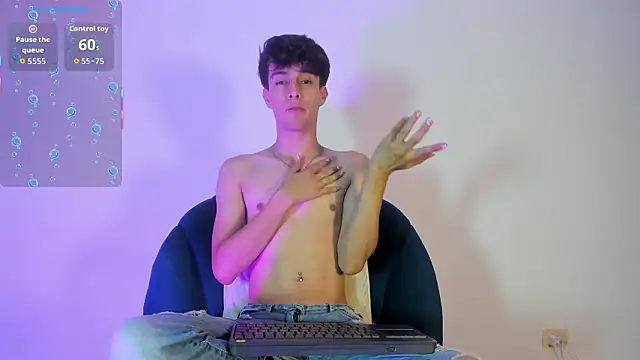 axxxel twink online show from 03.24.26