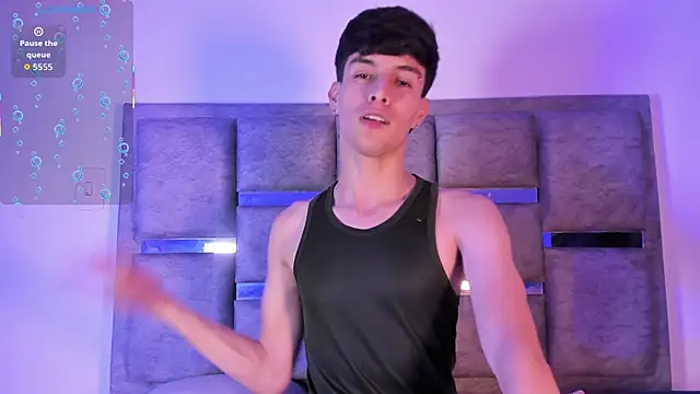axxxel twink online show from 05.08.26