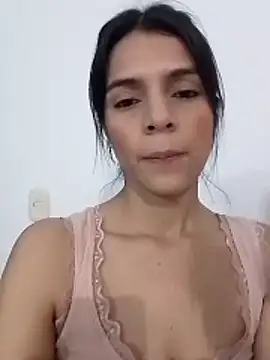 EvaMiranda online show from 05.26.26