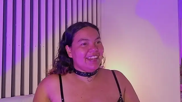 Amaranoir- online show from 04.22.26