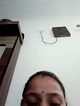 khushi rawat online show from 02.28.26