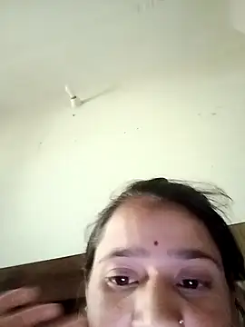 khushi rawat online show from 03.08.26