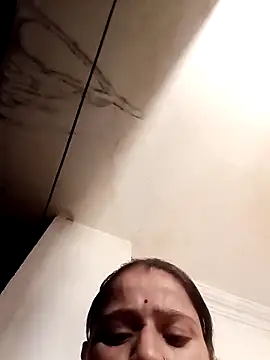 khushi rawat online show from 03.08.26