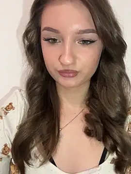 Green eyes lady online show from 02.01.26