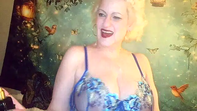 Blondie the librarian online show from 04.26.26