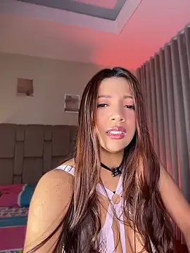 Pushaina  1 online show from 06.09.26
