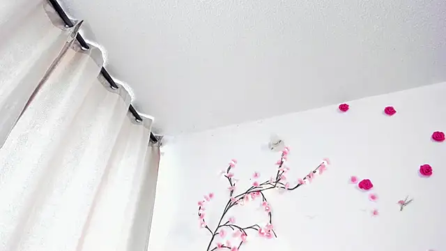 NicoRobinx online show from 06.14.26