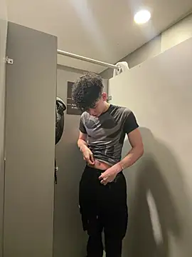 Snapshot of yoursexyjose chatting on 07.05.26 yoursexyjose online show from 07.05.26