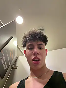 Snapshot of yoursexyjose chatting on 07.18.26 yoursexyjose online show from 07.18.26
