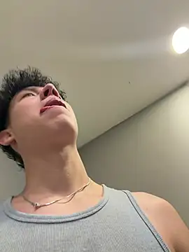 Snapshot of yoursexyjose chatting on 07.19.26 yoursexyjose online show from 07.19.26