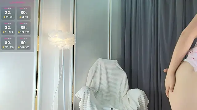 Snapshot of mayameilin chatting on 06.10.26 mayameilin online show from 06.10.26