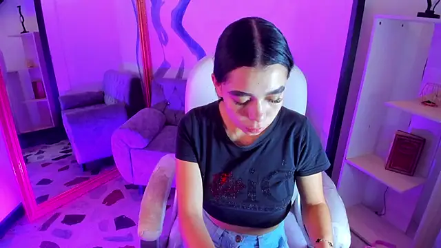 GemmaBrown online show from 04.28.26