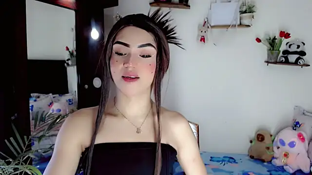 Snapshot of NathalialLooes chatting on 06.29.26 NathalialLooes online show from 06.29.26