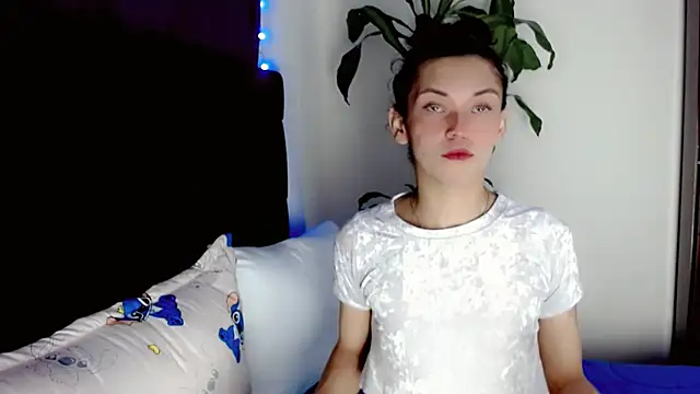Snapshot of NathalialLooes chatting on 07.31.26 NathalialLooes online show from 07.31.26