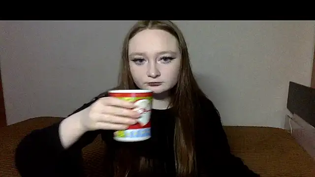 Snapshot of vikipinkk chatting on 03.18.26 vikipinkk online show from 03.18.26