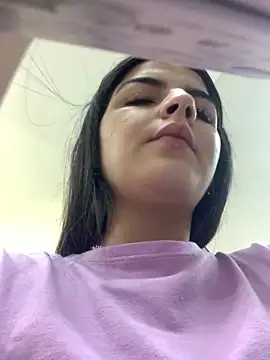 KarelyMitchel online show from 04.27.26