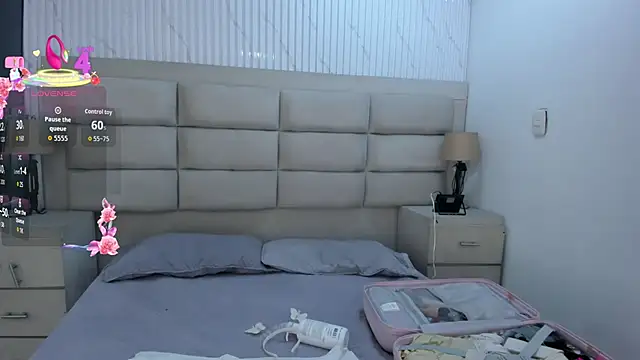CleoFoxx  online show from 04.28.26