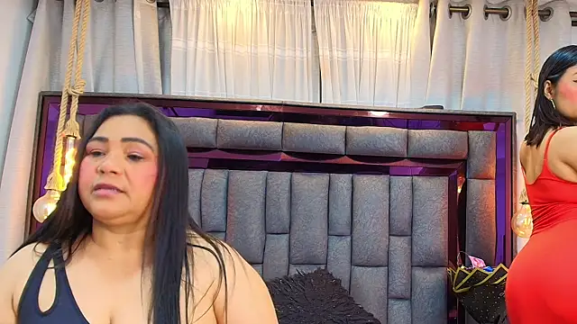 Karina Mendoza online show from 07.26.26