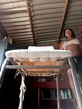 Snapshot of Eira_Allen chatting on 03.25.26 Eira Allen online show from 03.25.26