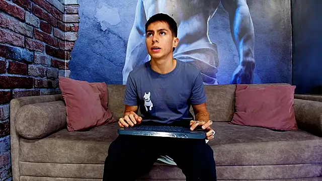 Aron pulse online show from 02.23.26