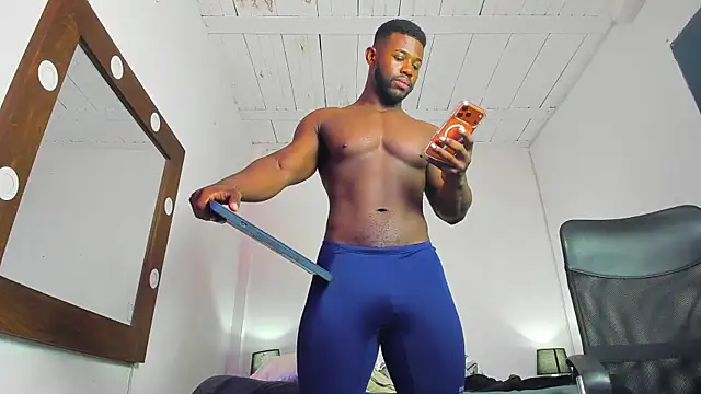 Snapshot of James_McBoy chatting on 03.06.26 James McBoy online show from 03.06.26