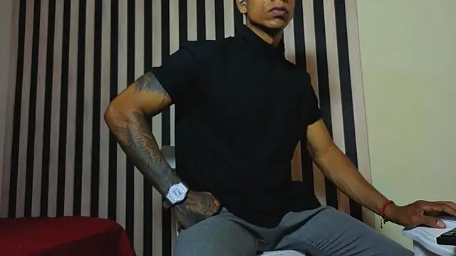 Snapshot of big_dante77 chatting on 03.25.26 big dante77 online show from 03.25.26