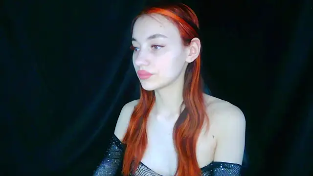 Snapshot of liza__kitty chatting on 05.11.26 liza kitty online show from 05.11.26