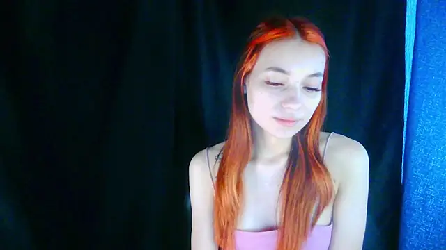 Snapshot of liza__kitty chatting on 05.12.26 liza kitty online show from 05.12.26