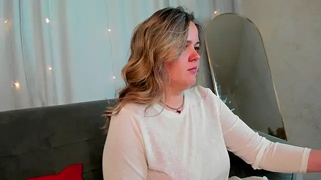 LilyBel online show from 05.19.26