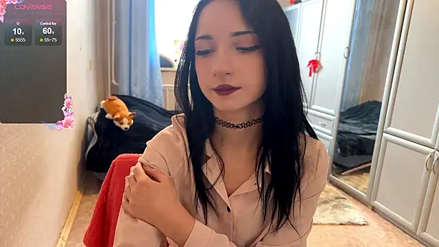 UrBabeLuna online show from 02.03.26