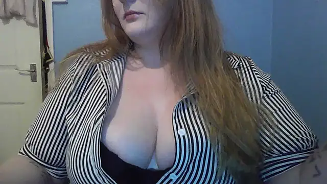 tippytoes89 online show from 03.14.26